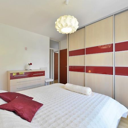 Cozy Beach Apartment Split Bagian luar foto