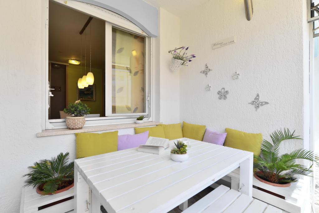 Cozy Beach Apartment Split Bagian luar foto