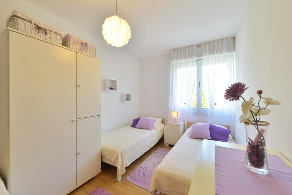 Cozy Beach Apartment Split Bagian luar foto
